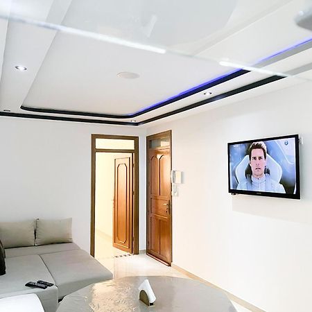 Mira Appartement -Lovely, Tidy & Close To Beaches And City Center Аль-Хосейма Екстер'єр фото